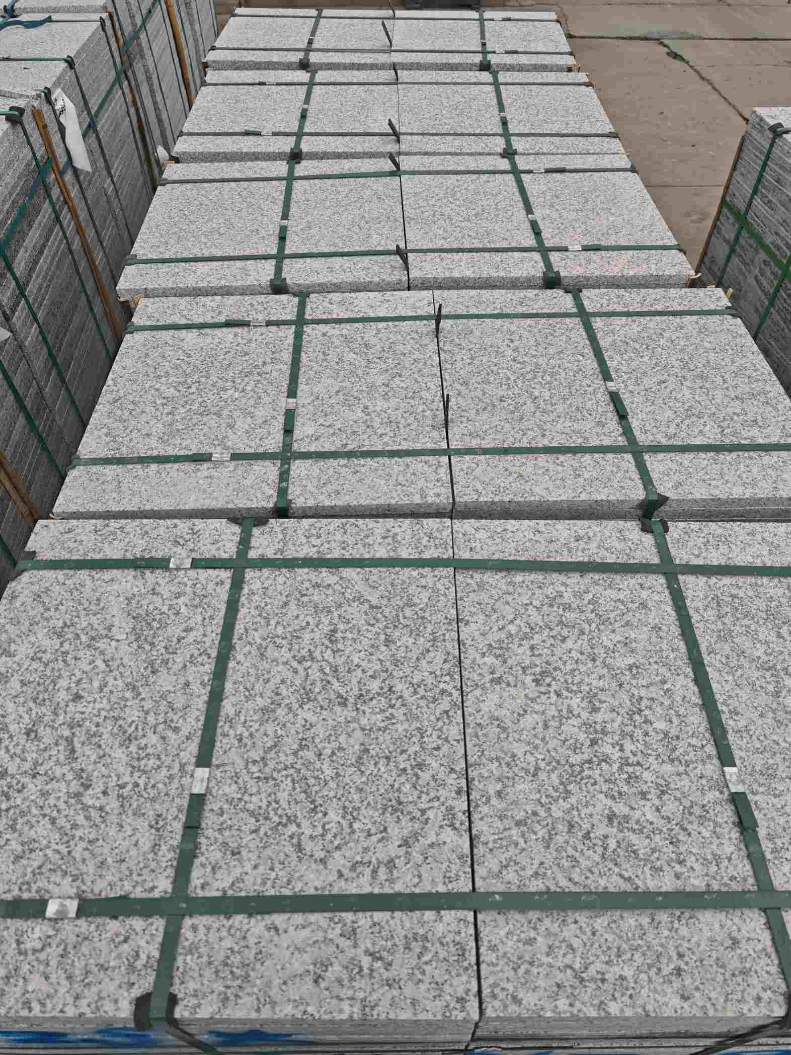 银川芝麻白大花地铺