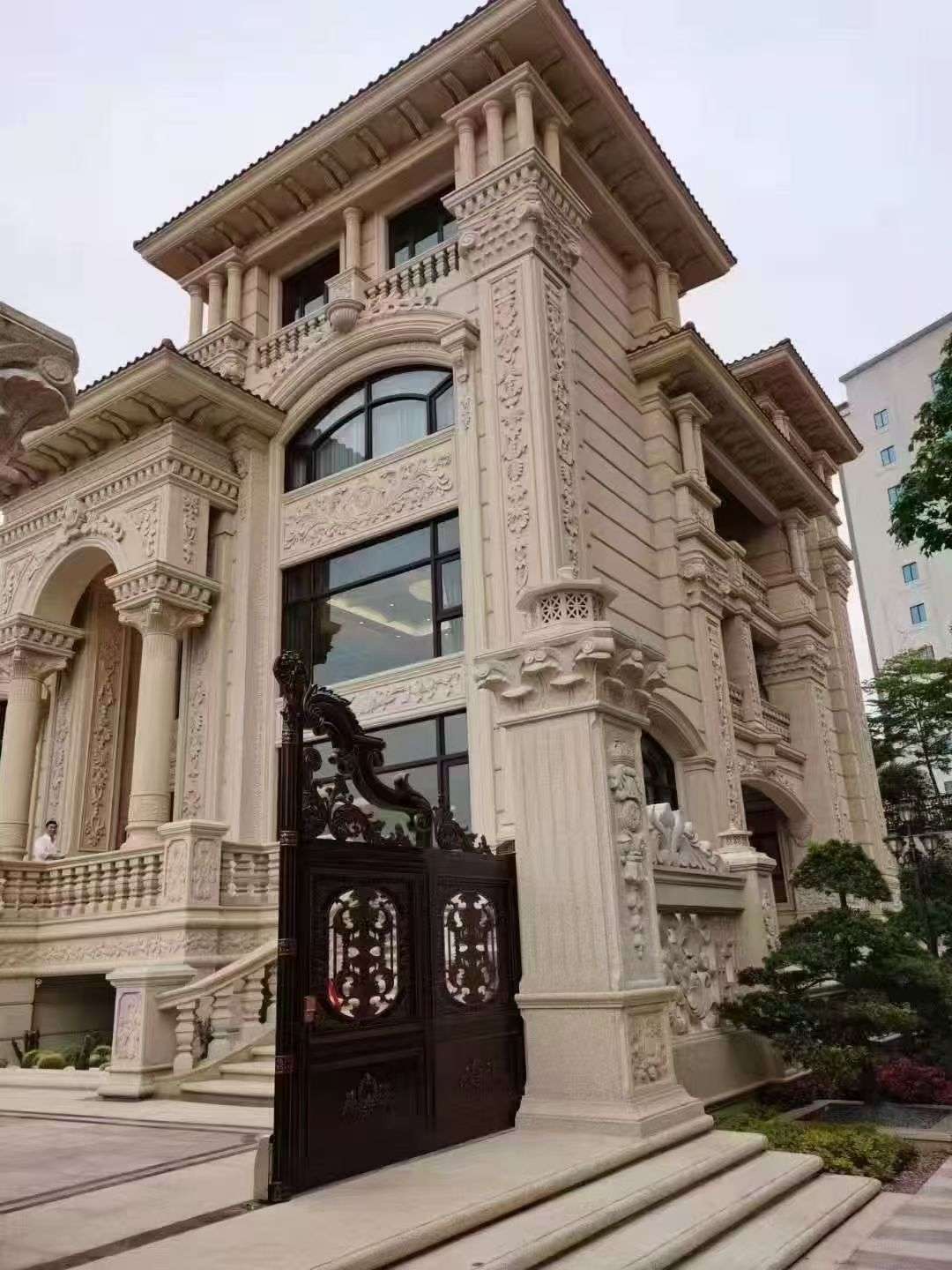 银川黄金麻别墅外墙异形定制